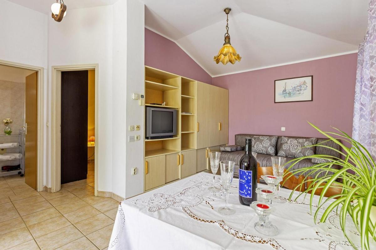 Hotel Milka In Medulin * Istrien Zewnętrze zdjęcie