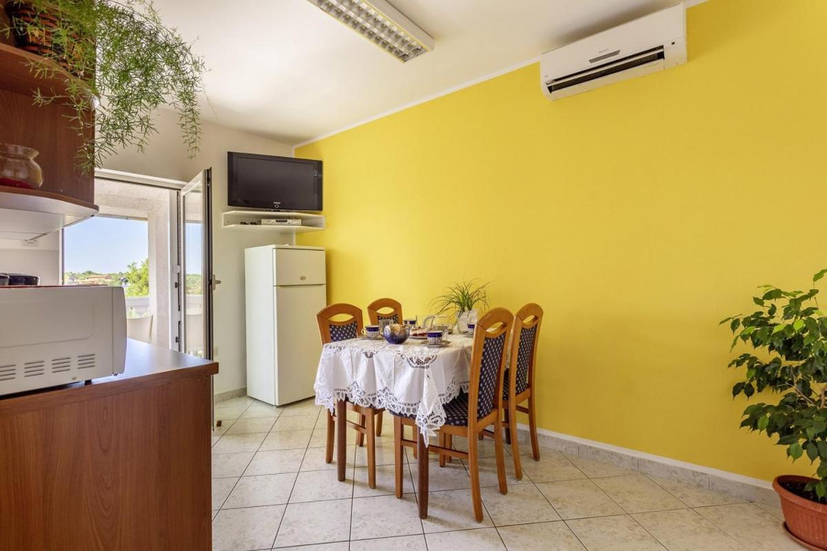 Hotel Milka In Medulin * Istrien Zewnętrze zdjęcie